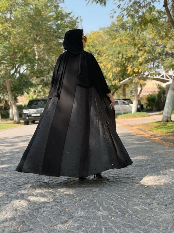 Best-Selling Abaya in UAE and Saudi Arabia back view