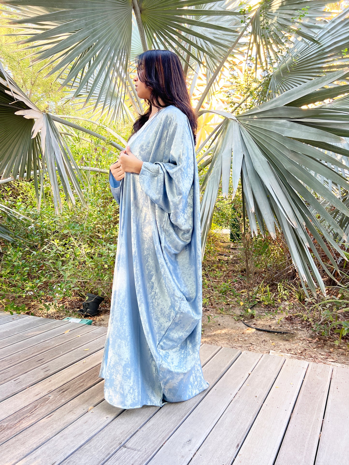 Blue | velvet Shrug