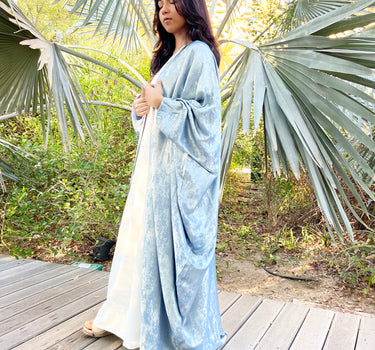 Blue | velvet Shrug